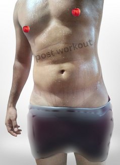 Jinx - Male escort in Mumbai Photo 6 of 9