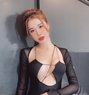 Jinx - puta in Hanoi Photo 3 of 7