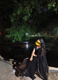 Jio - escort in Candolim, Goa Photo 2 of 2