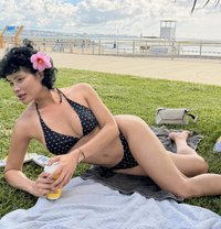 Jira both big cock - Acompañantes transexual in Okinawa Island
