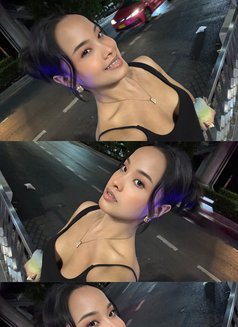 Jissie - Transsexual escort in Bangkok Photo 14 of 16
