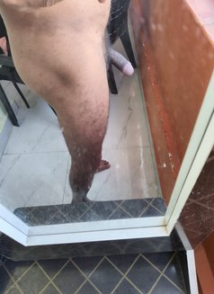 Jit - masseur in Hyderabad Photo 3 of 3