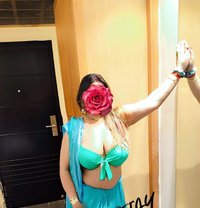 Jivita Jay real meet cam dirty chat - escort in Noida Photo 16 of 18