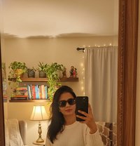 Jiya Cam Session Real Meet - escort in Bangalore