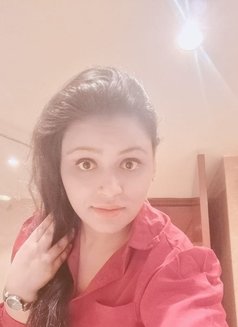 Jiya Cam show for real meet - escort in Hyderabad Photo 2 of 2