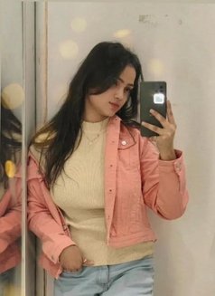 Jiya Cam Show & Real Meet - escort in Chennai Photo 3 of 5