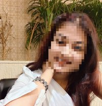 Jiya ( Cam Show Real meet) - puta in Hyderabad Photo 1 of 2