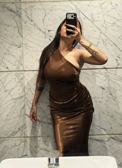 Bold Shemale - Transsexual escort in New Delhi Photo 1 of 2