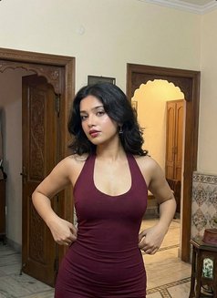 Jiya - escort in Ahmedabad Photo 1 of 2