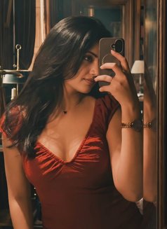 Jiya - escort in Ajmān Photo 3 of 3