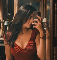 Jiya - escort in Ajmān