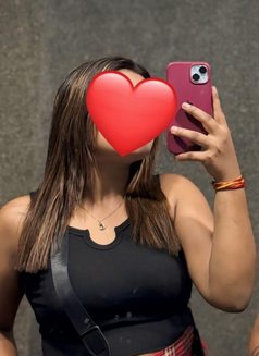 Jiya - escort in Bangalore Photo 3 of 5