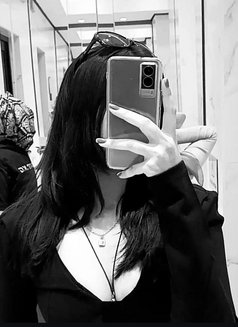 Jiya - escort in Bangalore Photo 1 of 3