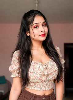 Jiya - escort in Bangalore Photo 3 of 3
