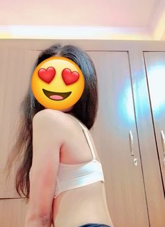 Jiya - escort in Candolim, Goa Photo 5 of 16
