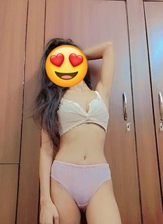 Jiya - escort in Candolim, Goa Photo 7 of 16