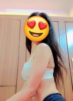 Jiya - escort in Candolim, Goa Photo 13 of 16