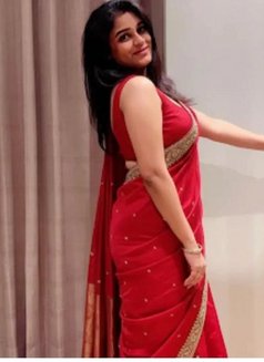 Jiya - puta in Kochi Photo 2 of 2