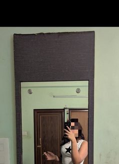 Jiya - escort in Kolkata Photo 2 of 7