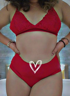 Jiya - escort in Mumbai Photo 1 of 4