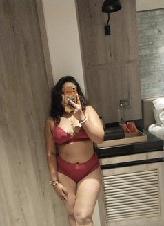 Jiya - escort in Mumbai Photo 3 of 4