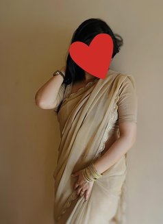 Sweety🦋Çam fun & Real méèt - escort in Mumbai Photo 2 of 6