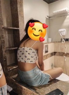 Jiya - escort in New Delhi Photo 5 of 9