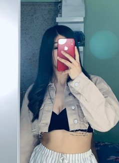 Jiya - escort in New Delhi Photo 2 of 3