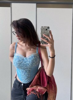 Jiya - escort in Pune Photo 1 of 3