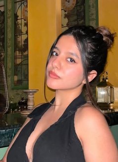 Jiya J Patil - puta in Mumbai Photo 5 of 5