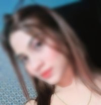 Jiya Khan - puta in Hyderabad