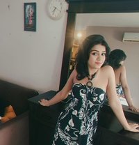 Jiya Khan - puta in Kuala Lumpur