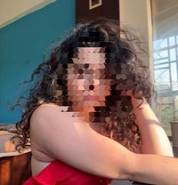 Jiya Real meet and Cam service - puta in Pune