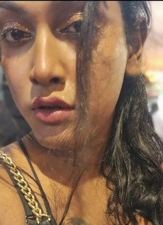 Jiya Roy - Acompañantes transexual in Kolkata Photo 11 of 16