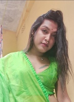 Jiya Roy - Acompañantes transexual in Kolkata Photo 14 of 16