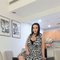 Jiya - puta in Dubai Photo 2 of 25