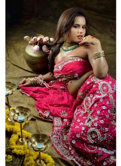 Jiya khalifa - Acompañantes transexual in Kolkata Photo 11 of 18
