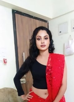 Jiya Singh (Safe Sex) - puta in Pune Photo 4 of 4