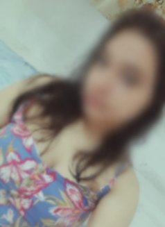 Jiya Tiwari College Girl - puta in Noida Photo 1 of 3