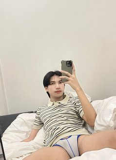 JJ Thailand big dick - masseur in Riyadh Photo 2 of 8