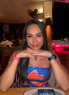 JJay - escort in Singapore Photo 6 of 11