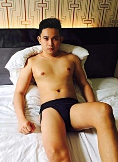 JM PLEASURE - Acompañantes masculino in Manila Photo 6 of 11