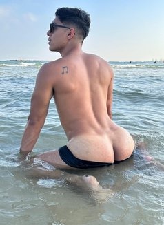 Joako - Male escort in Tel Aviv Photo 9 of 11