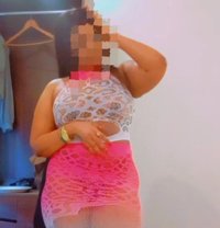 Amber queen of kinkies - escort in Bangalore
