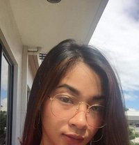 Joanah - puta in Manila