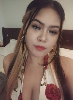 Joane - puta in Kuala Lumpur Photo 4 of 18