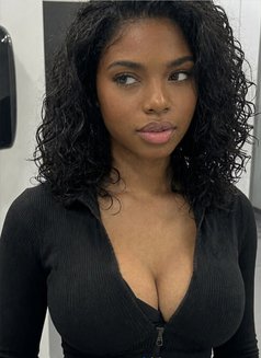 Joanitah - escort in Vadodara Photo 2 of 2