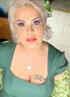 Joanna - puta in Nice Photo 1 of 3