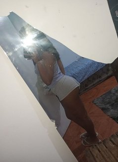 Joanne - escort in Riyadh Photo 5 of 6