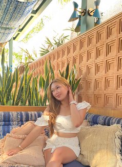 Jocelyn - escort in Bali Photo 8 of 10